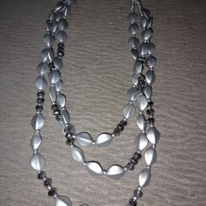 Silver beaded necklace